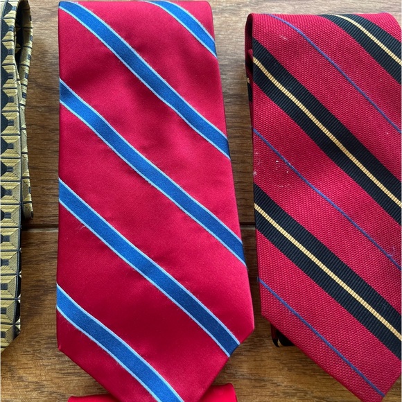 11 Ties: Hickey Freeman, TimothyEverest, Emilio Romano, Nautica, Bruno Piatelloi - Picture 6 of 8
